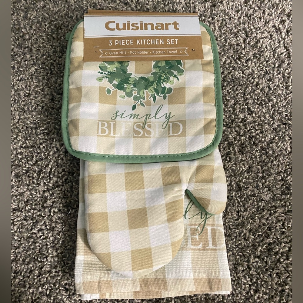 Cuisinart pot holder and hand towel set
